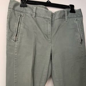 Loft size 8 green straight pants! With pockets! Some of my fave! So comfy!! 💚